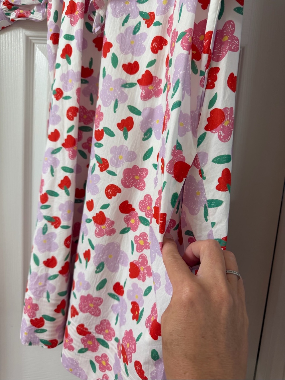 Women’s entro Pink Floral Ruffle Dress - with pockets - Picture 4 of 5